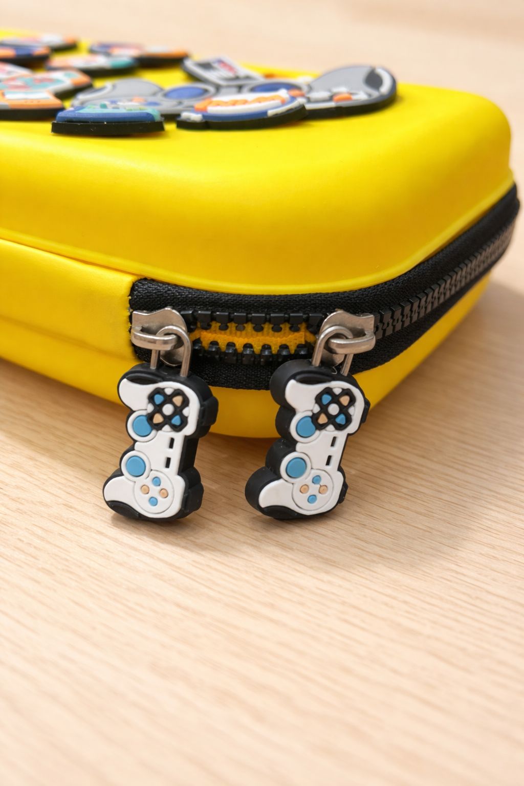 3D charms silicon pencil case